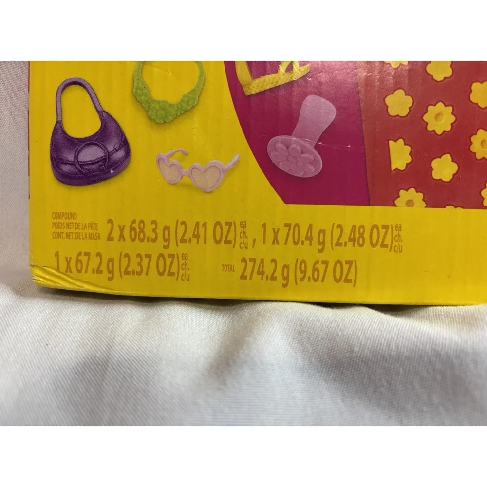 Play-Doh Barbie Flowers & Florals Pattern Sheets Modeling Clay Set